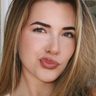 Foto van influencer Jade Anna.