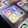 Telefoon met heel veel apps en Snapchat in het bijzonder